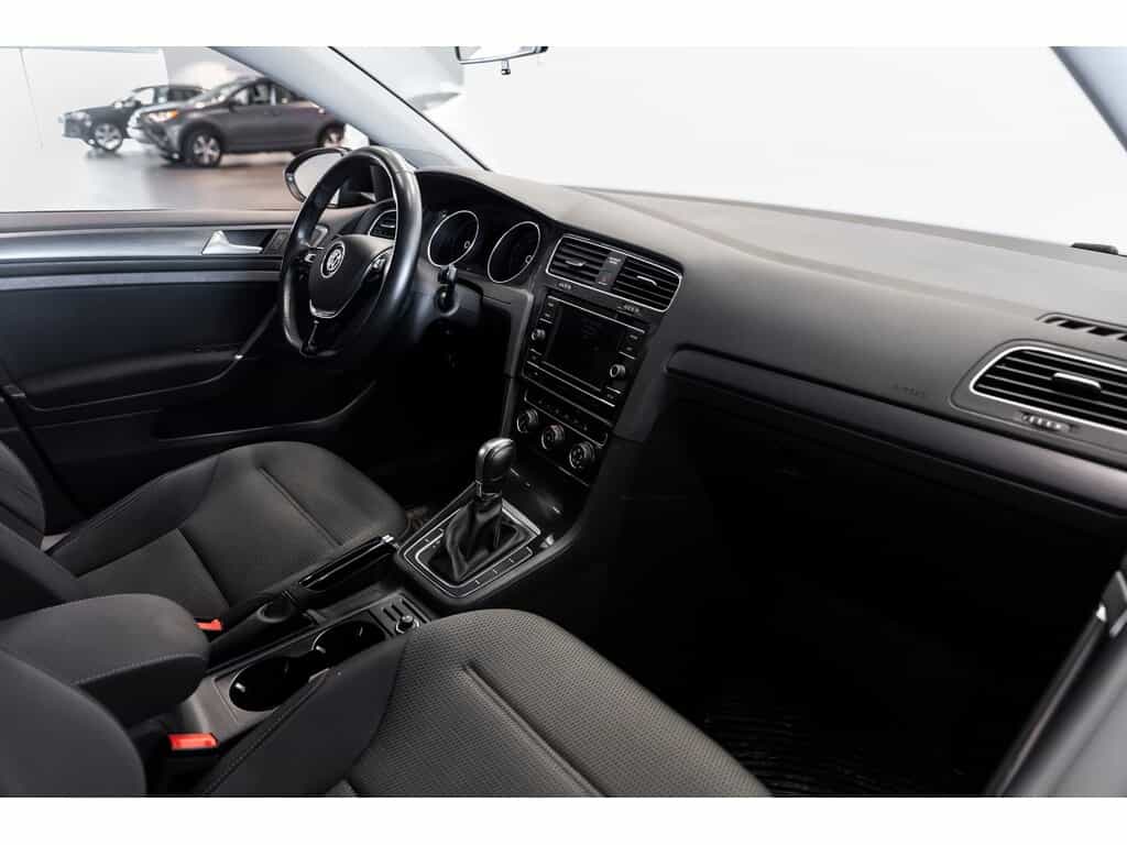 2018 Volkswagen Golf 1.8 TSI Trendline - Image 6