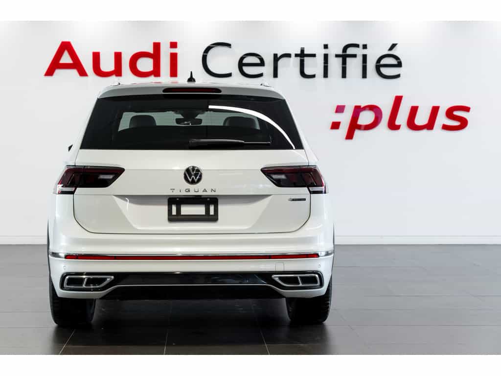 2023 Volkswagen Tiguan Highline R-Line - Image 3