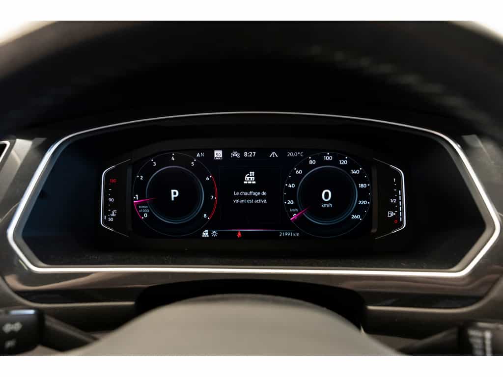 2023 Volkswagen Tiguan Highline R-Line - Image 19