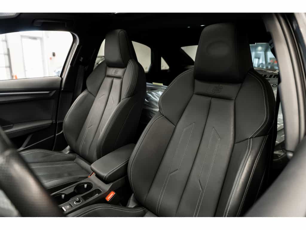 2023 Audi S3 Quattro Sport Exhaust Toit panoramique - Image 14