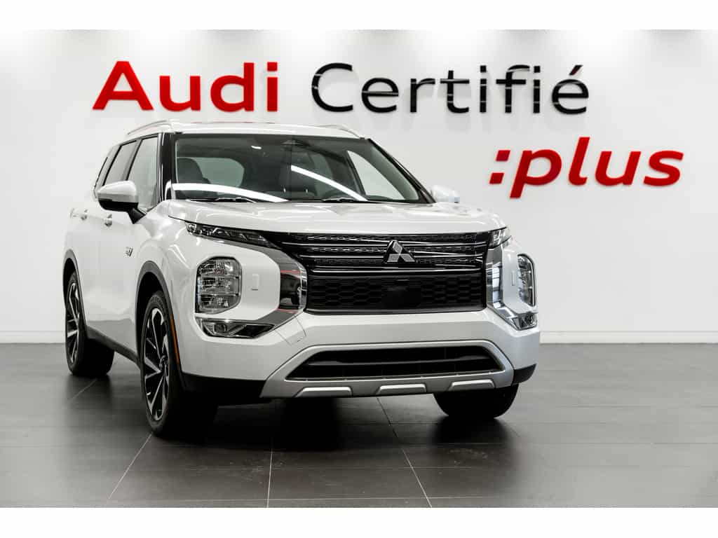 2024 Mitsubishi Outlander PHEV - Image 1