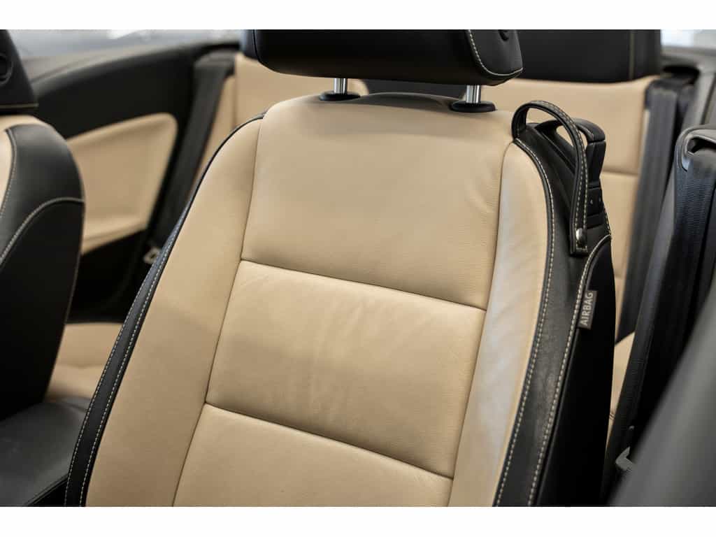 2015 Volkswagen Eos Wolfsburg Edition - Image 14