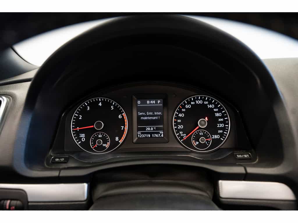 2015 Volkswagen Eos Wolfsburg Edition - Image 19