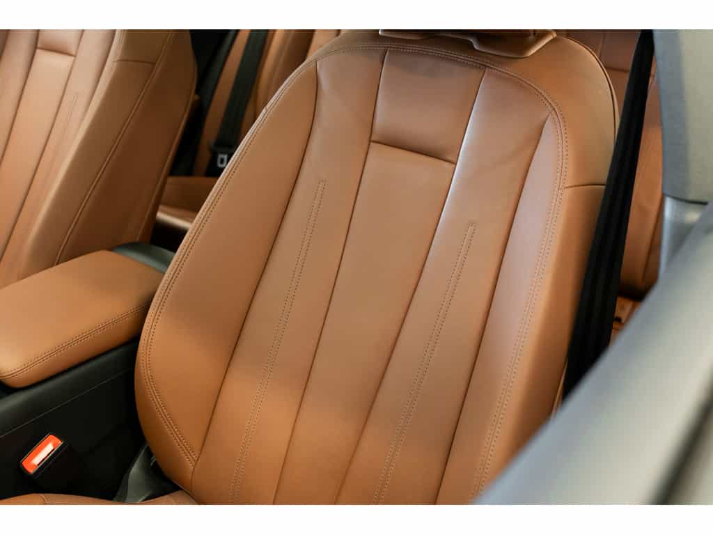 2023 Audi A5 45 Komfort Quattro Toit panoramique - Image 14