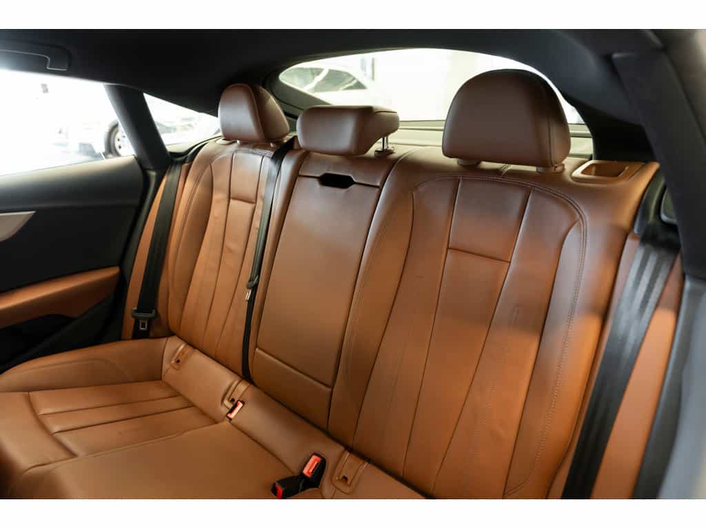 2023 Audi A5 45 Komfort Quattro Toit panoramique - Image 15