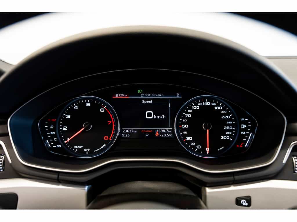 Image 20 Audi A5 45 Komfort Quattro Toit panoramique 2023