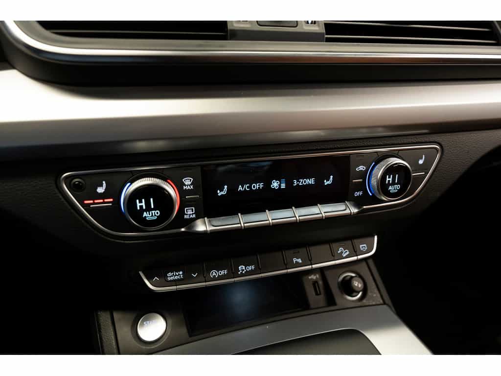 2023 Audi Q5 Komfort - Image 18