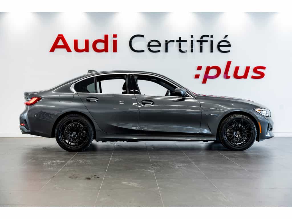 2022 BMW 3 Series 330e - Image 3