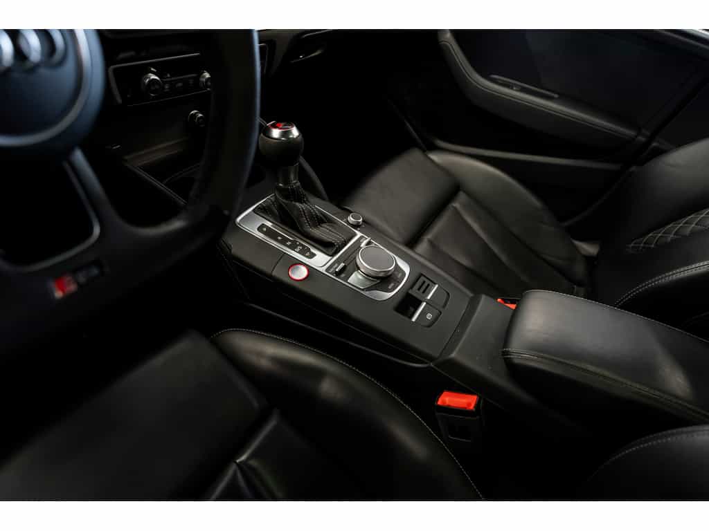 Image 16 Audi RS 3 2.5T Quattro Sport Exhaust Ara Blue 2018