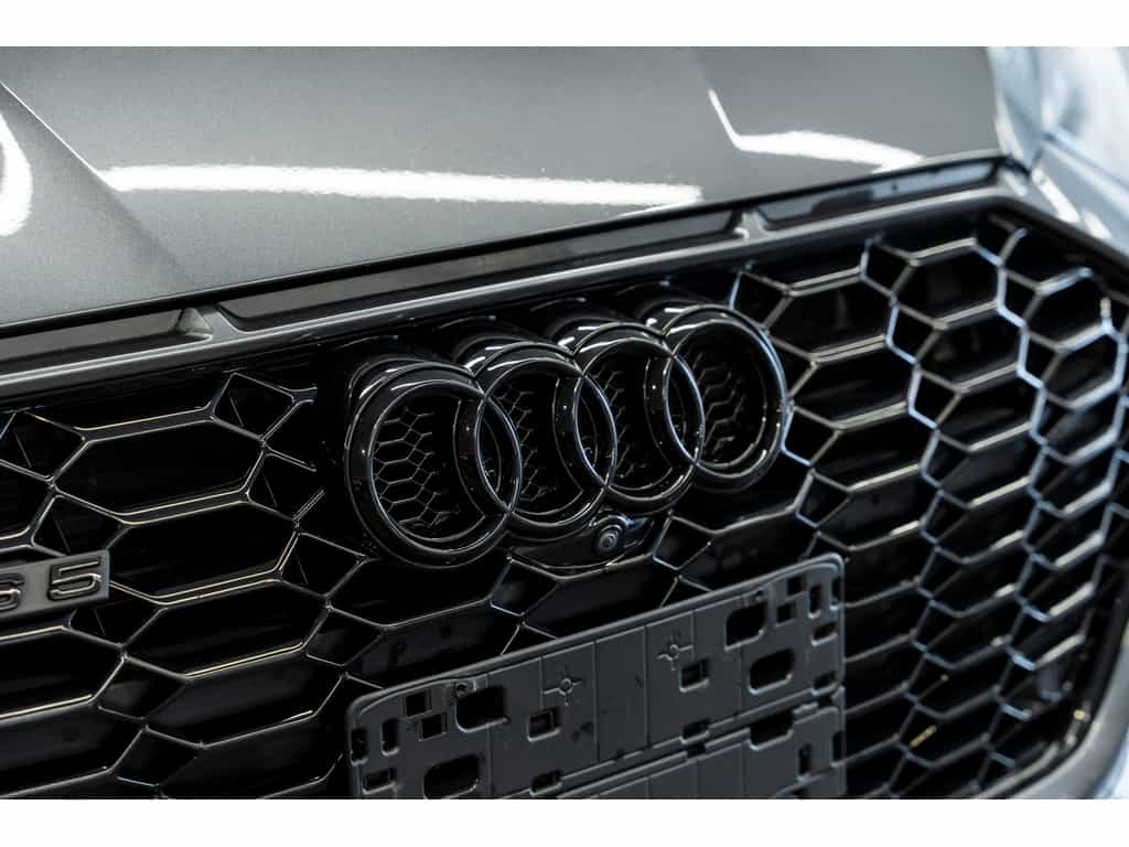2022 Audi RS 5 Black Optics Premium Package - Image 9