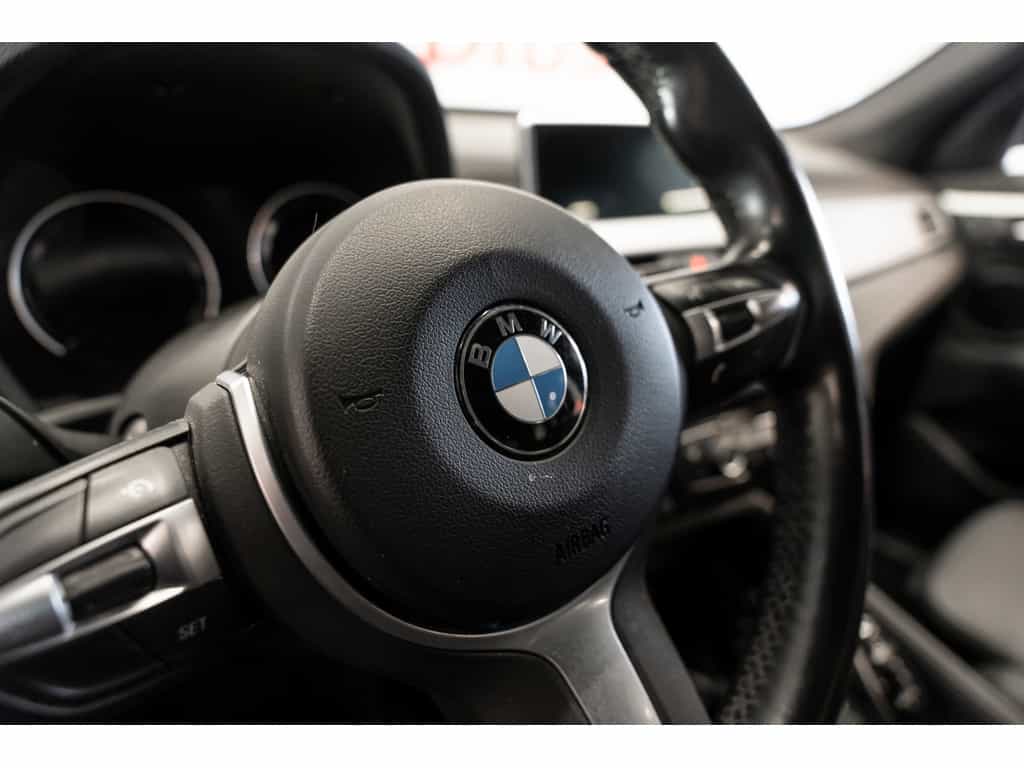 2020 BMW X1 xDrive28i - Image 22