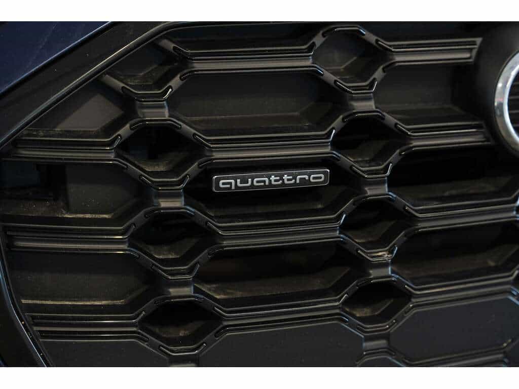 2022 Audi Q5 45 Progressiv Black Optics Toit panoramique - Image 12