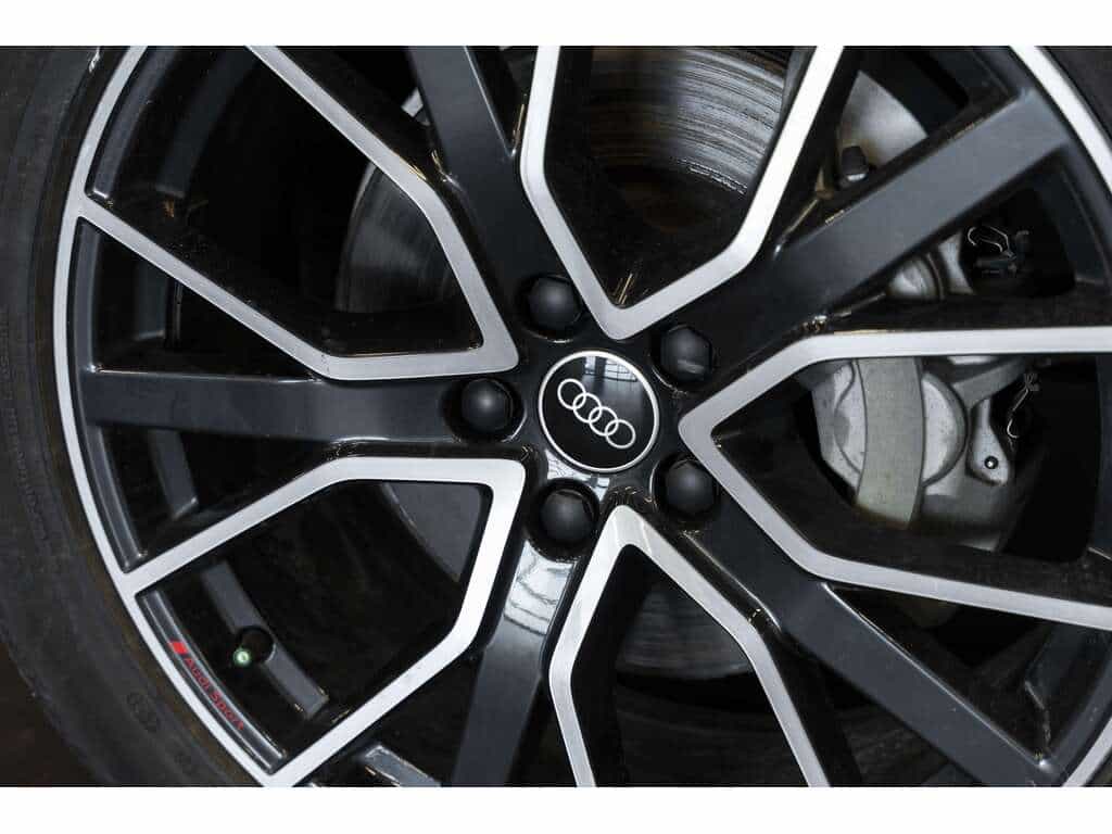 2022 Audi Q5 45 Progressiv Black Optics Toit panoramique - Image 14