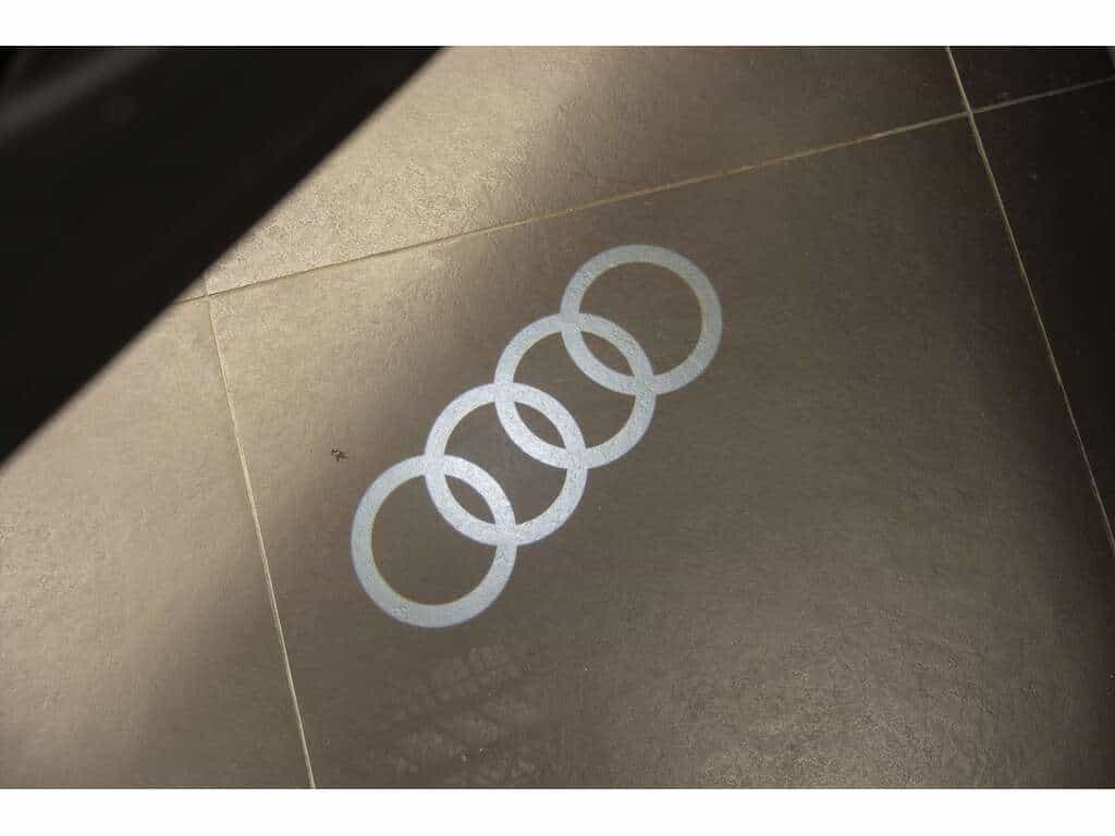 2022 Audi Q5 45 Progressiv Black Optics Toit panoramique - Image 27