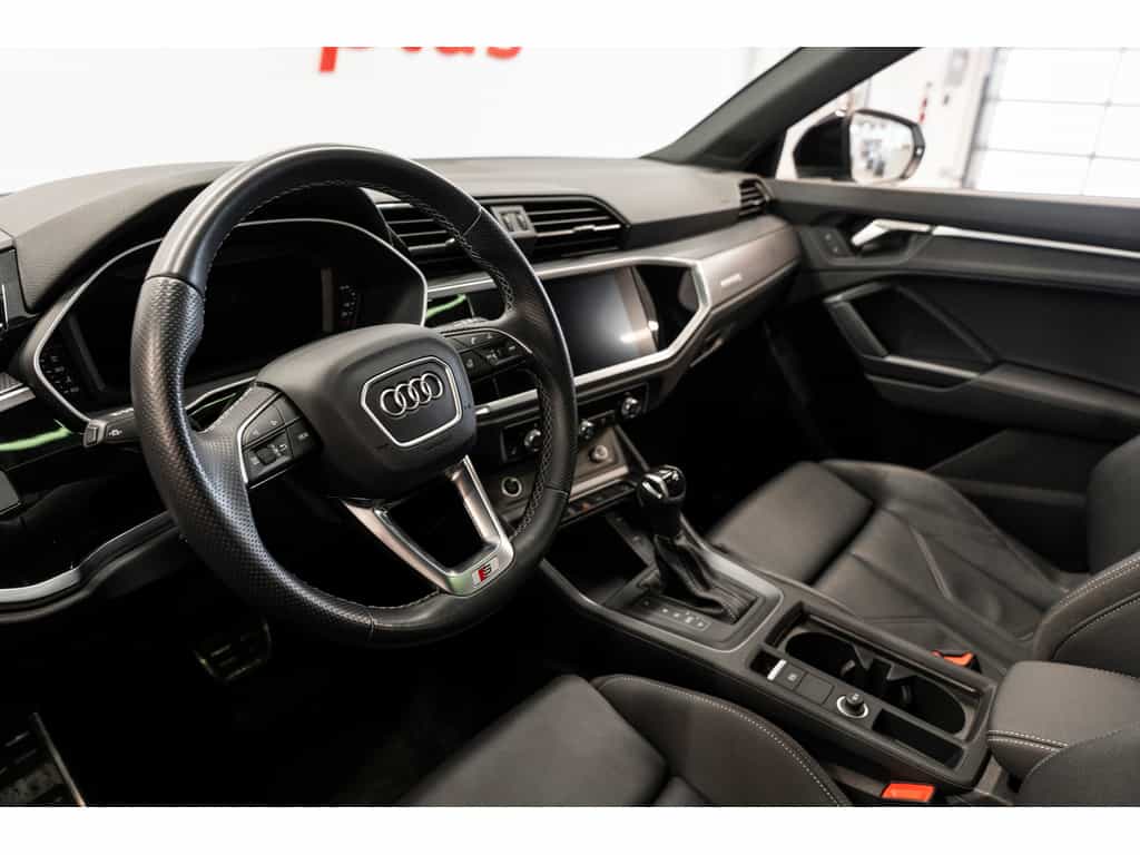 2022 Audi Q3 Progressiv - Image 8