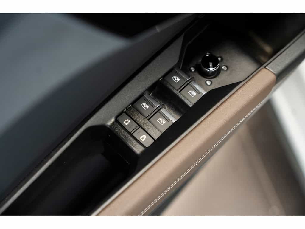 2024 Audi Q4 e-tron Base - Image 30