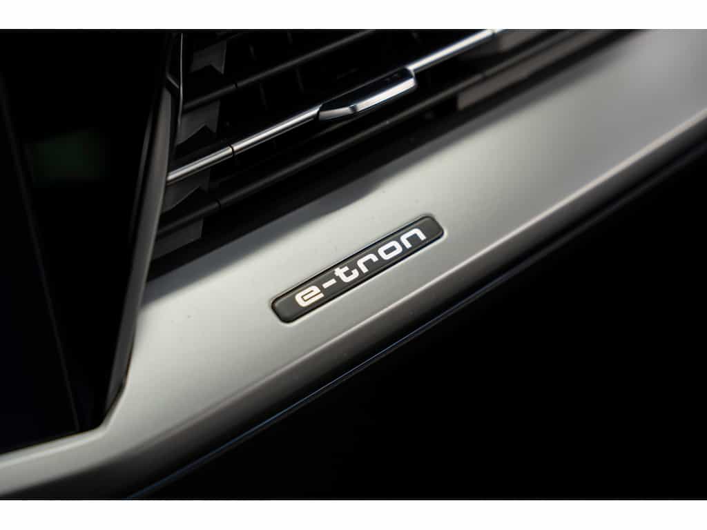 2024 Audi Q4 e-tron Base - Image 31