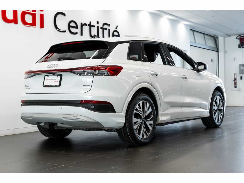 2024 Audi Q4 e-tron Base - Image 10