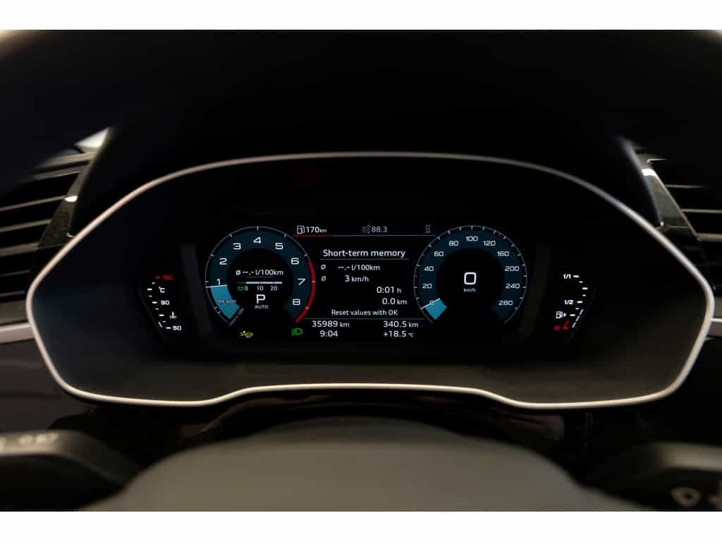 2024 Audi Q3 Komfort - Image 6