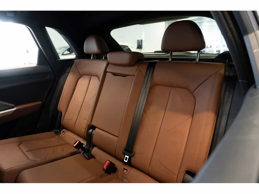 2024 Audi Q3 Komfort - Image 18