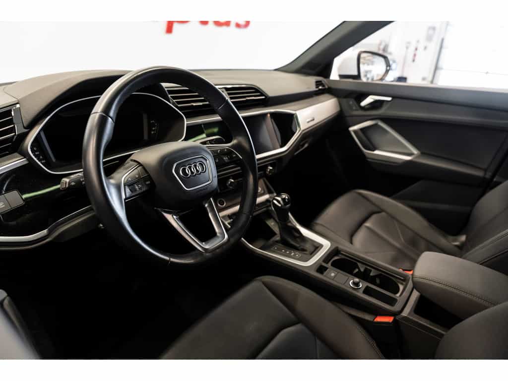 2022 Audi Q3 Komfort - Image 11