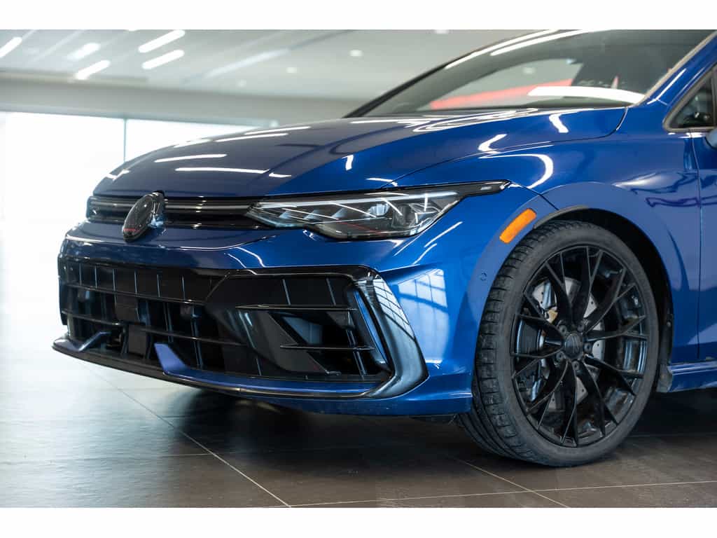 Image 10 Volkswagen Golf R Black Edition 2025