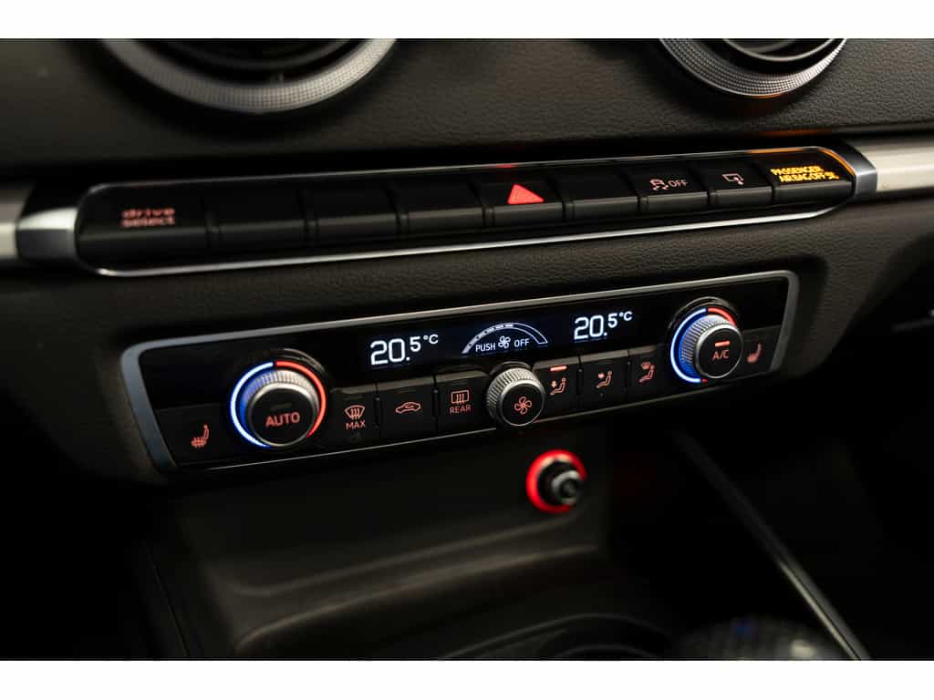 Image 19 Audi A3 2.0T Progressiv 2016