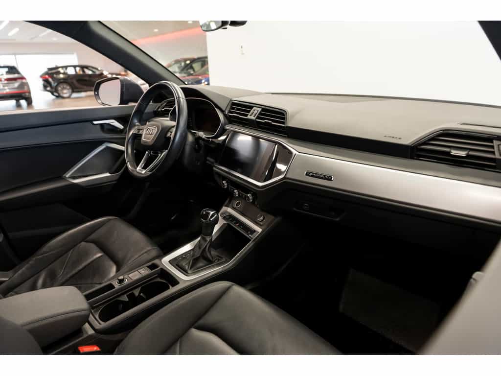 Image 18 Audi Q3 Komfort 2022