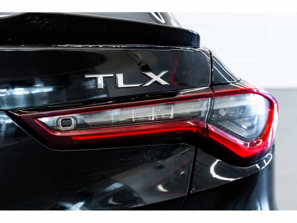 Image 10 Acura TLX 2022