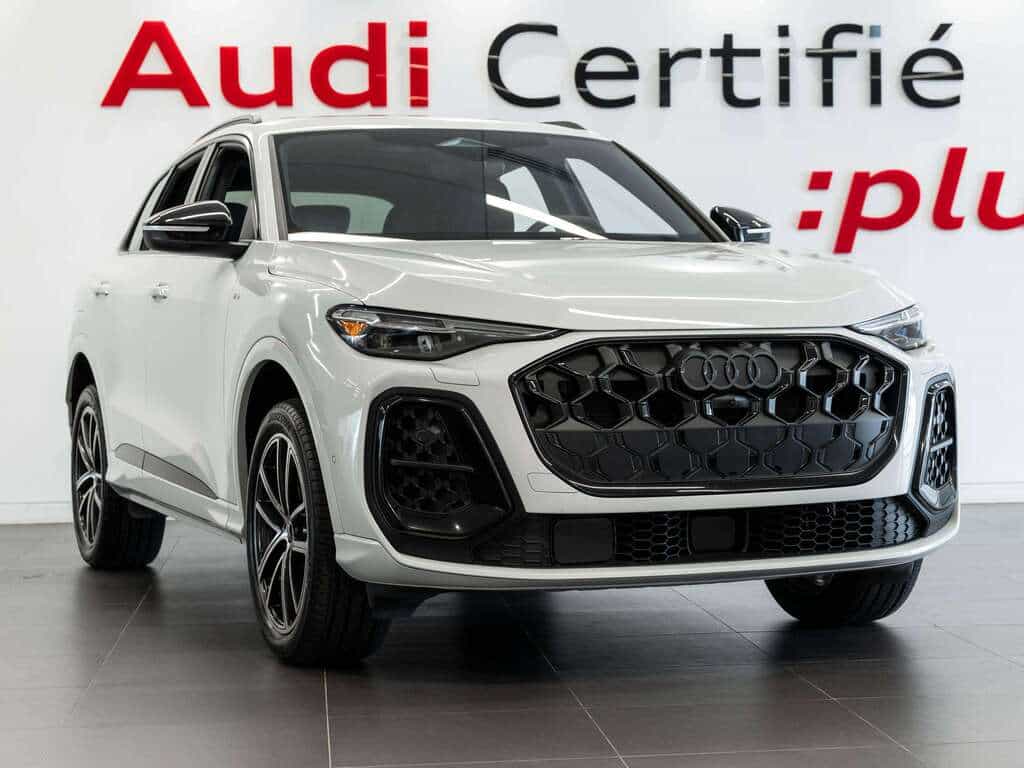 2025 Audi Q5 Progressiv S-Line Black Hitch B&O - Image 1
