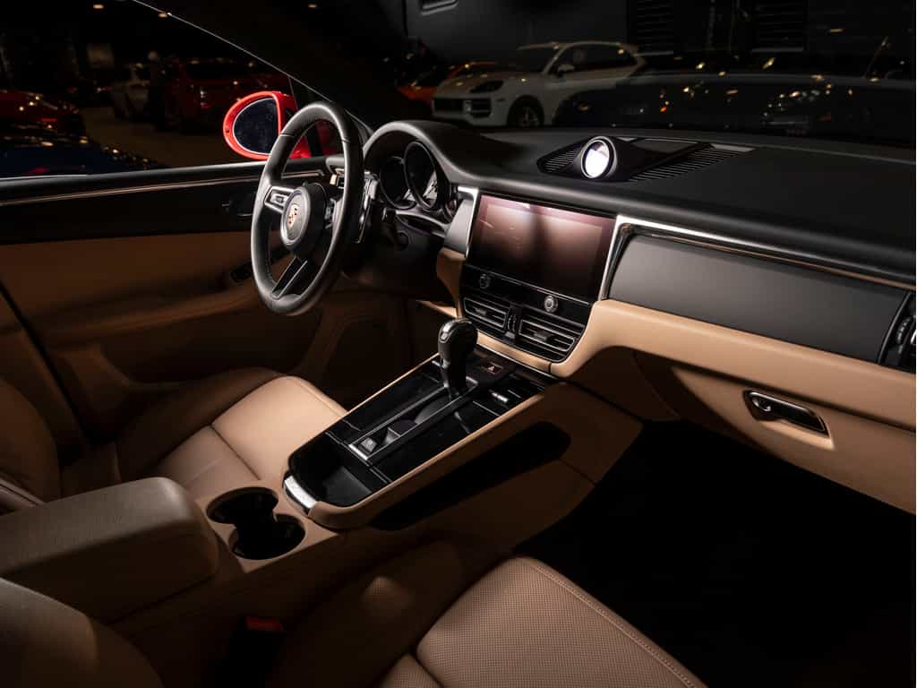 2025 Porsche Macan 2025 Macan - Certifié Porsche Approved - Image 4