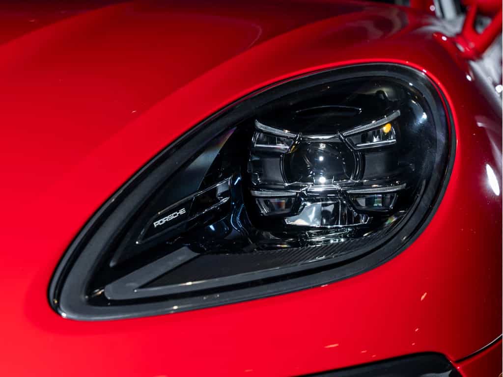 2025 Porsche Macan 2025 Macan - Certifié Porsche Approved - Image 17