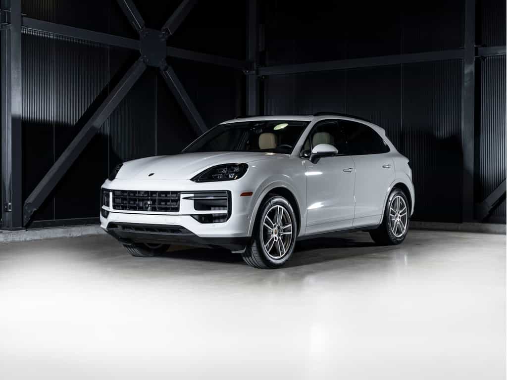 2025 Porsche Cayenne 2025 Cayenne - Certifié Porsche Approved - Image 1