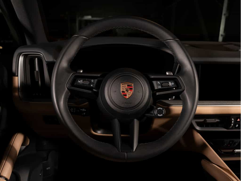 2025 Porsche Cayenne 2025 Cayenne - Certifié Porsche Approved - Image 6