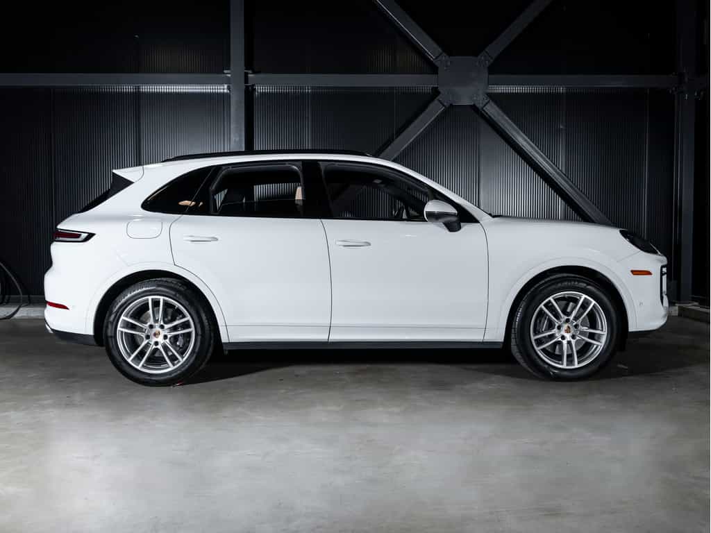 2025 Porsche Cayenne 2025 Cayenne - Certifié Porsche Approved - Image 11