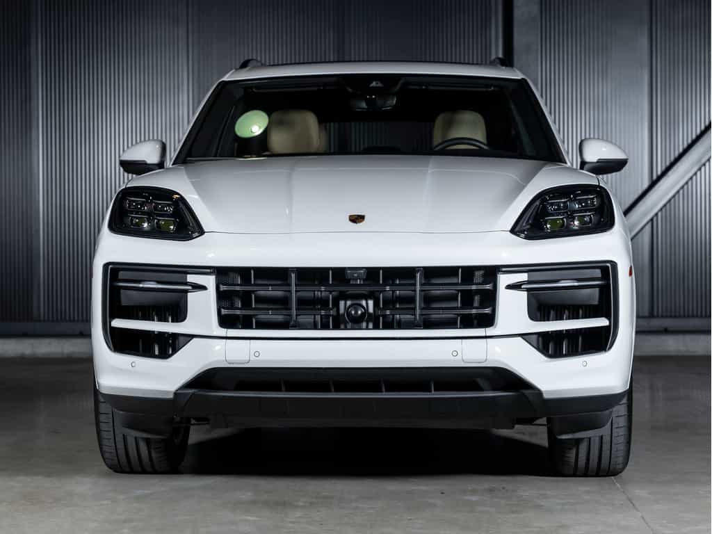 2025 Porsche Cayenne 2025 Cayenne - Certifié Porsche Approved - Image 12