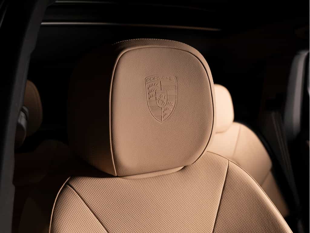 2025 Porsche Cayenne 2025 Cayenne - Certifié Porsche Approved - Image 17