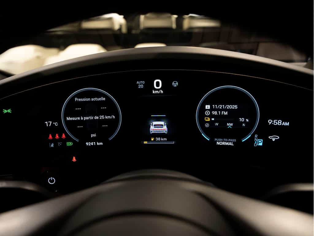 2025 Porsche Taycan 2025 Taycan Turbo S - Certifié Porsche Approved - Image 6