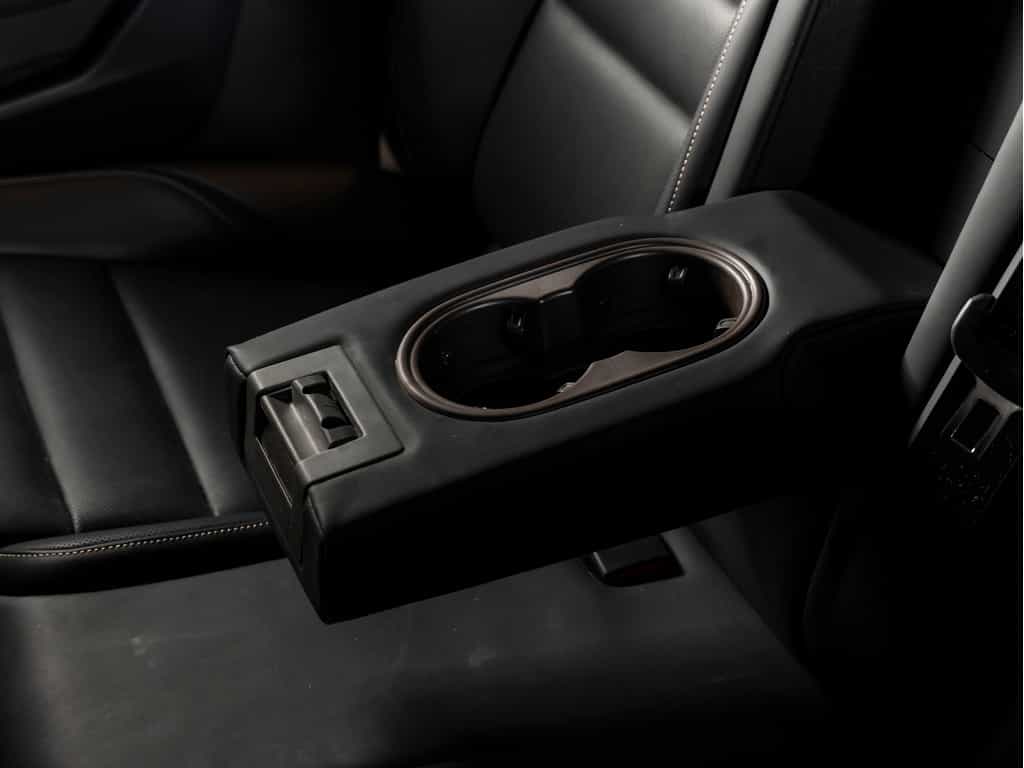 2025 Porsche Taycan 2025 Taycan Turbo S - Certifié Porsche Approved - Image 21