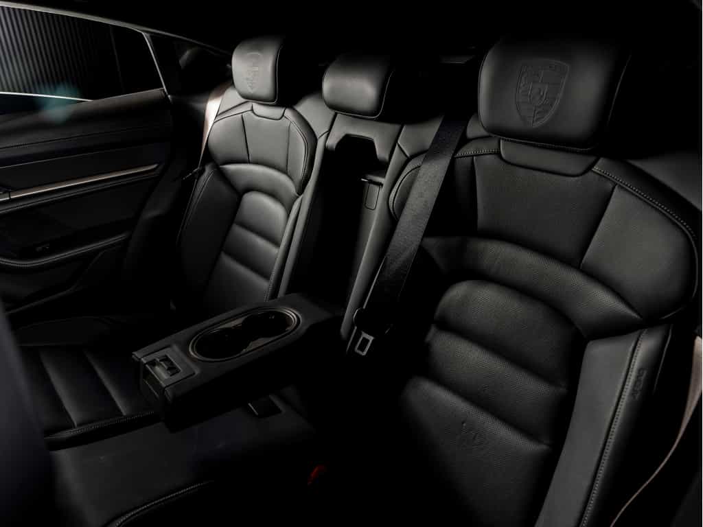 2025 Porsche Taycan 2025 Taycan Turbo S - Certifié Porsche Approved - Image 22