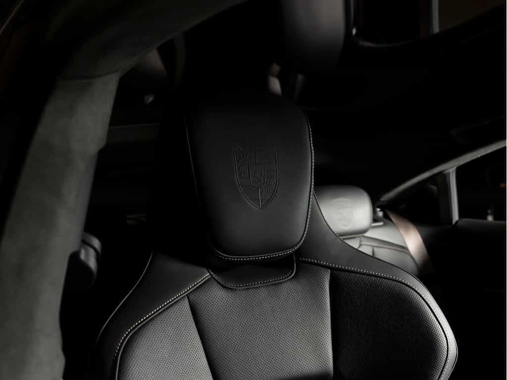 2025 Porsche Taycan 2025 Taycan Turbo S - Certifié Porsche Approved - Image 28