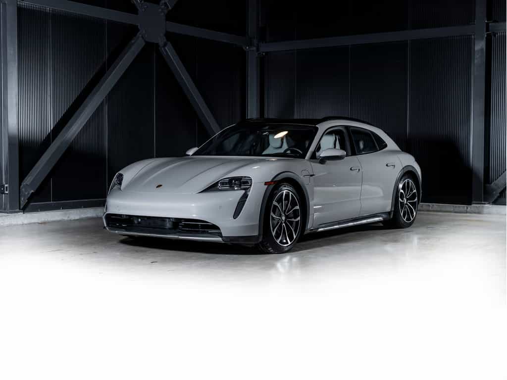 2022 Porsche Taycan 2022 Taycan 4S Cross Turismo - Image 1