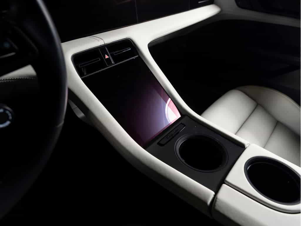 2022 Porsche Taycan 2022 Taycan 4S Cross Turismo - Image 27