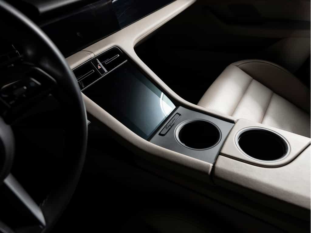 Image 17 Porsche Taycan 2023 Taycan 4S - Certifié Porsche Approved 2023