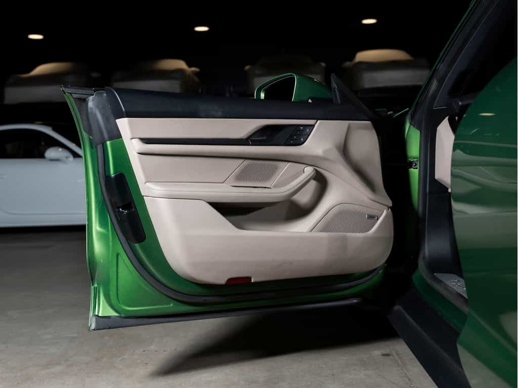 Image 25 Porsche Taycan 2023 Taycan 4S - Certifié Porsche Approved 2023