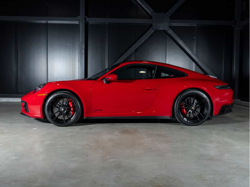 2022 Porsche 911 2022 911 Carrera GTS - Certifié Porsche Approved - Image 2