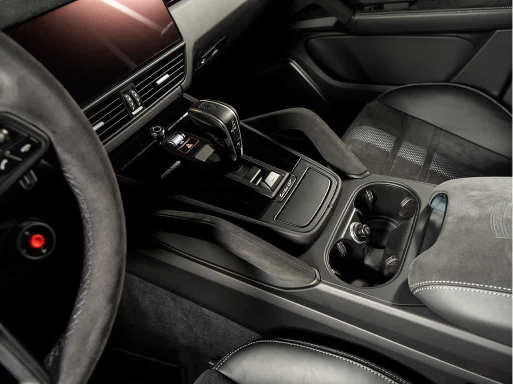 2023 Porsche Cayenne 2023 Cayenne Turbo GT - Certifié Porsche Approved - Image 27