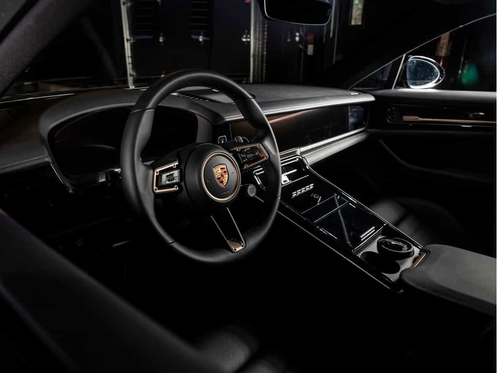 2024 Porsche Panamera 2024 Panamera 4 - Certifié Porsche Approved - Image 4