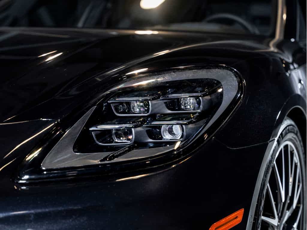 2024 Porsche Panamera 2024 Panamera 4 - Certifié Porsche Approved - Image 11