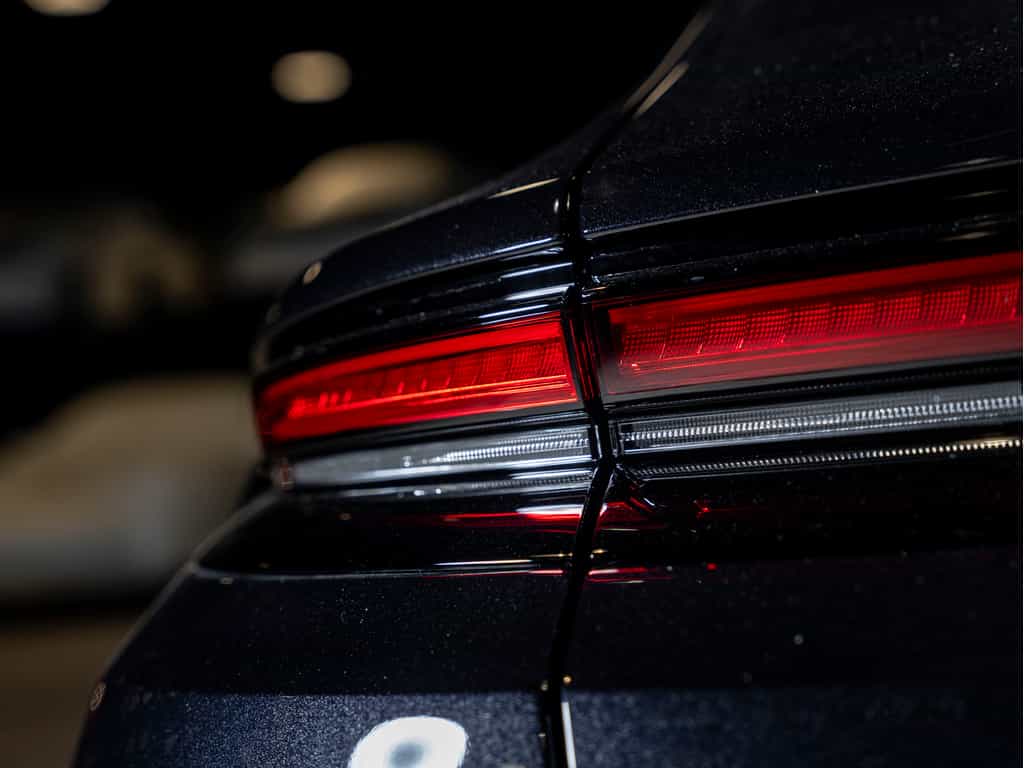 2024 Porsche Panamera 2024 Panamera 4 - Certifié Porsche Approved - Image 19